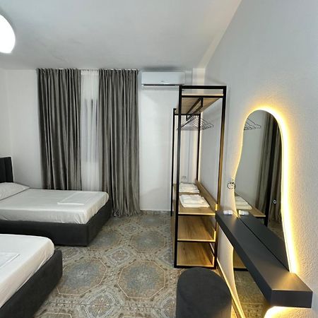 Guesthouse Xhuliano Ksamil Exterior photo